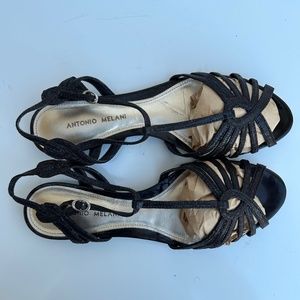 NWOT Antonio Melani Black Leather Strappy Flat Open Toe Sandals Size 9 M